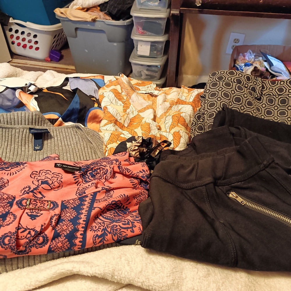 Stylish Clothing Bundle with Black Pants and Patterned Tops